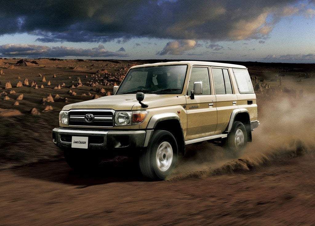 bonnet-with-scoop-2006-onwards-70-series-landcruiser